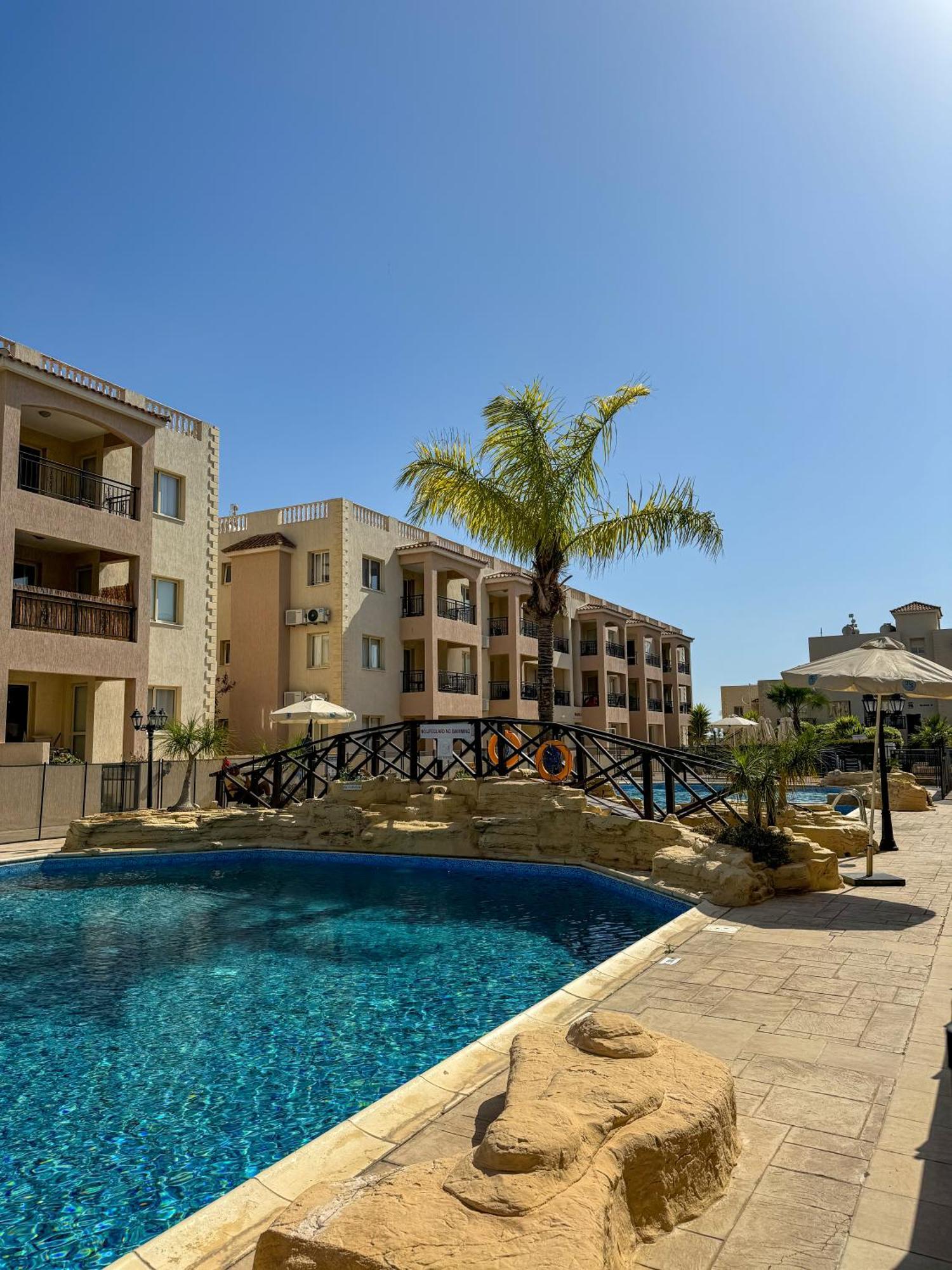 Appartamento Royal-Seacrest Oasis, Pool-Side Paphos Esterno foto